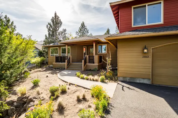 2863 NW Fairway Heights Drive, Bend, OR 97703