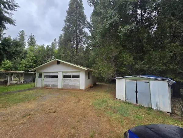 3890 Pleasant Creek Road, Rogue River, OR 97537