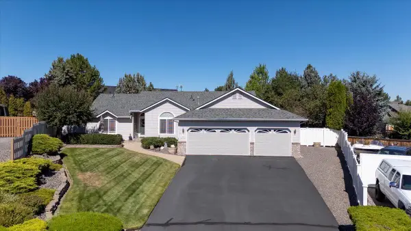 3746 SW Xero Avenue, Redmond, OR 97756