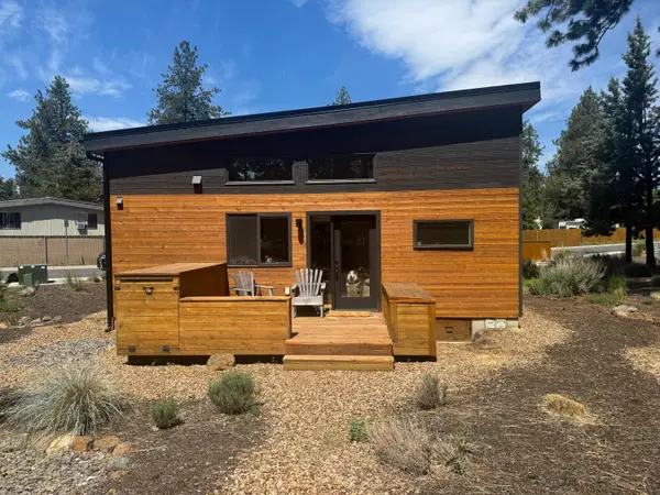 61304 SE Wizard Lane #1, Bend, OR 97702