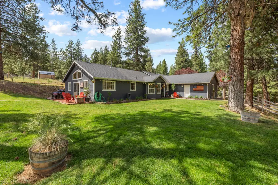 16320 Hillcrest Road, Klamath Falls, OR 97603 - #3