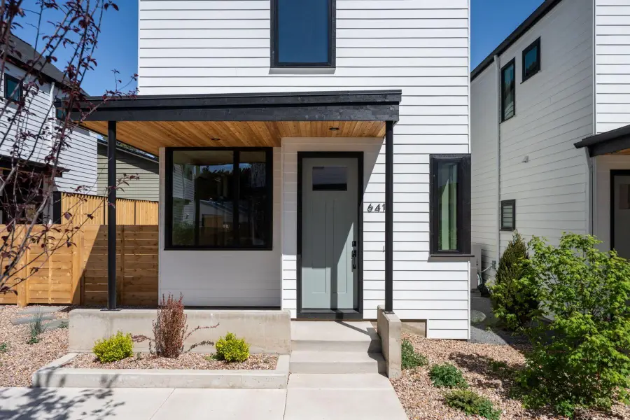 641 NE Marshall Avenue, Bend, OR 97701 - #2