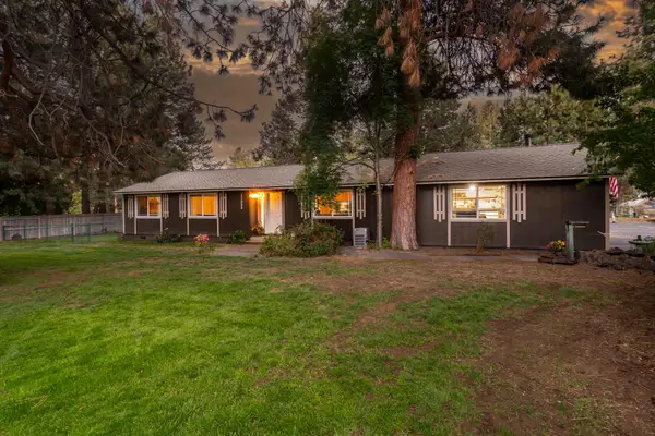 21025 Denning Drive, Bend, OR 97702