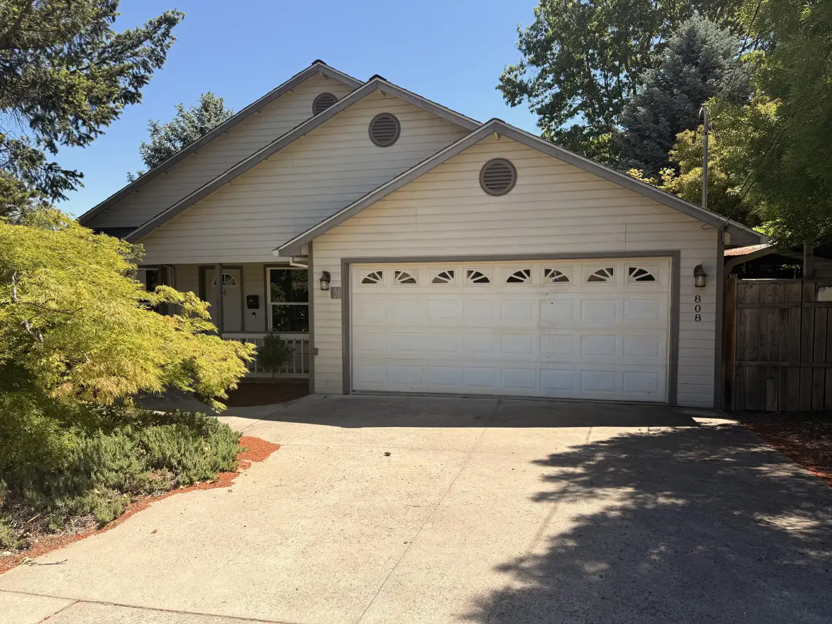 808 N Keene Way Drive, Medford, OR 97504 - #1