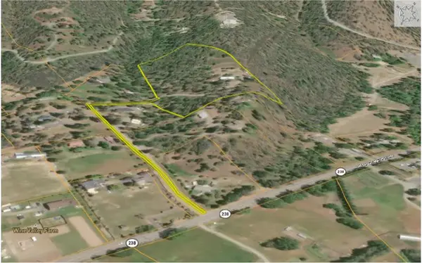 8278 Highway 238, Jacksonville, OR 97530