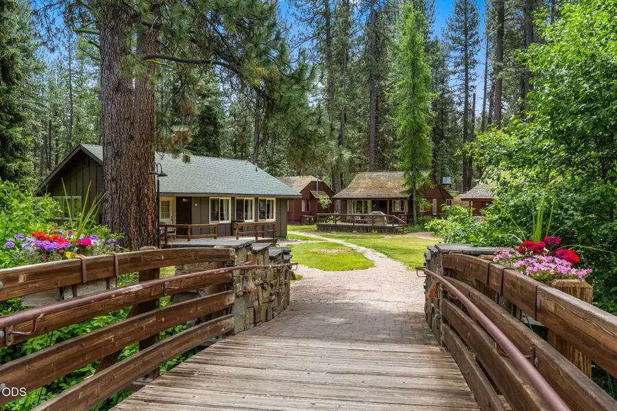 13375 SW Forest Service Road #10, U1, Camp Sherman, OR 97730 - #2