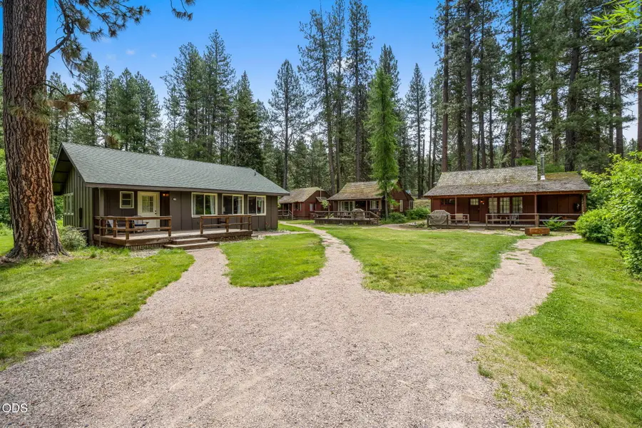13375 SW Forest Service Road #10, U1, Camp Sherman, OR 97730 - #3