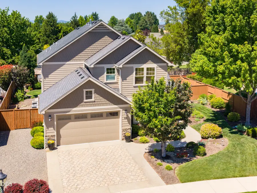 519 St Augustine Drive, Medford, OR 97504 - #2