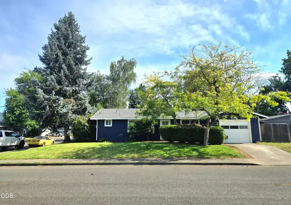 1133 SW Ballinger Drive, Grants Pass, OR 97526