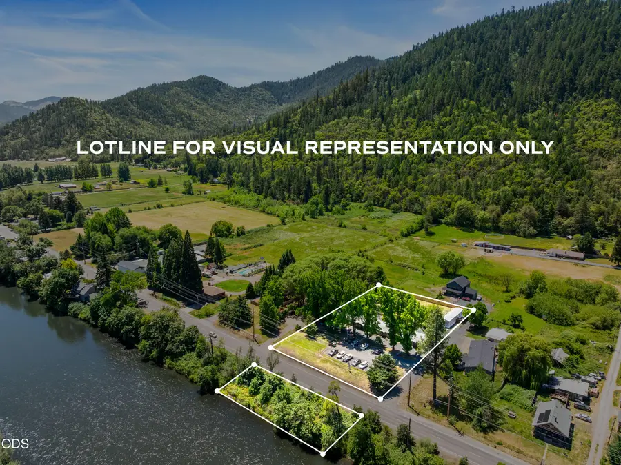 5333 Rogue River Highway, Gold Hill, OR 97525 - #3