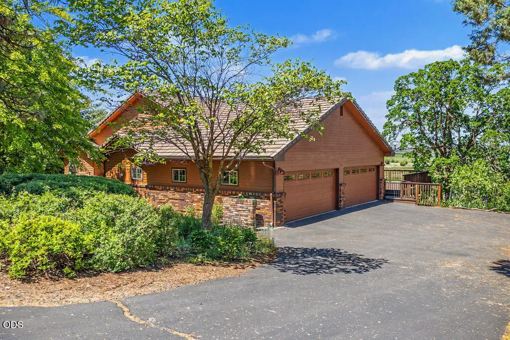 12065 Kestrel Road, Klamath Falls, OR 97601 - #1