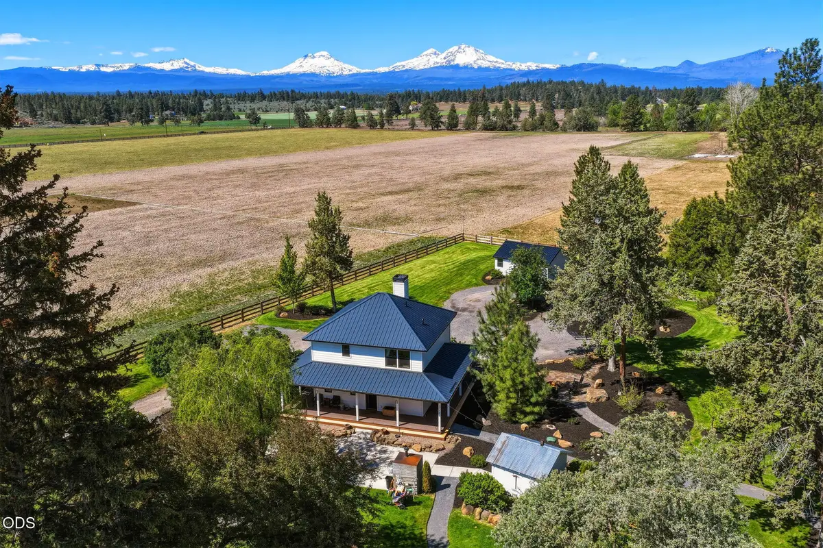 17186 Highway 126, Sisters, OR 97759 - #1