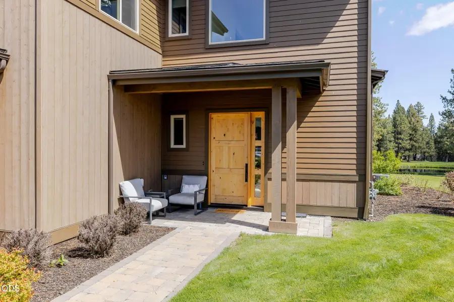 60454 Kangaroo Loop, Bend, OR 97702 - #3