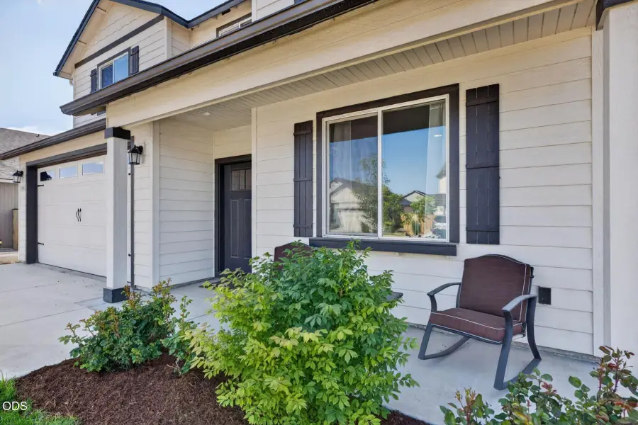 3461 NW 9th Street, Redmond, OR 97756 - #3