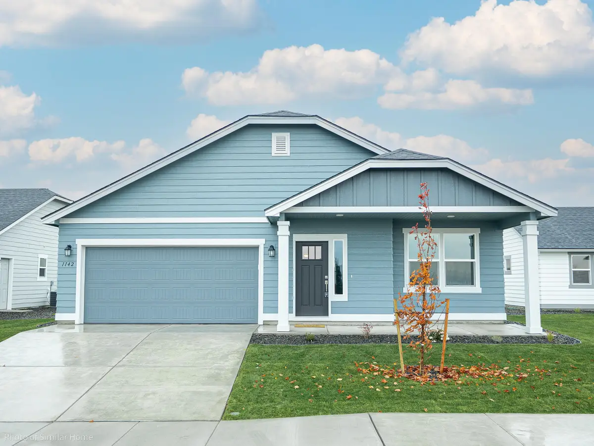 3749 Luchu Street #105, Medford, OR 97504 - #1