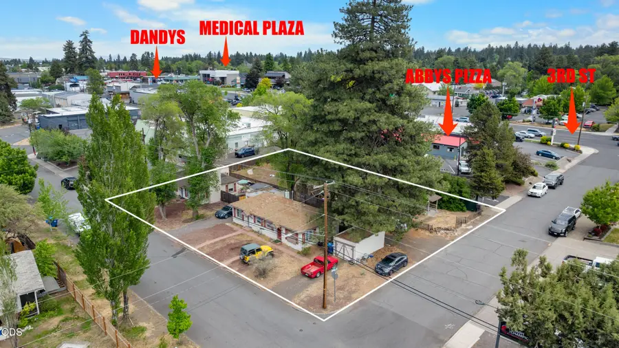 216 NE Kearney Avenue, Bend, OR 97701 - #3
