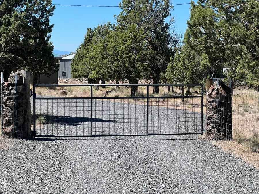 4647 SE Umatilla Loop, Prineville, OR 97754 - #3