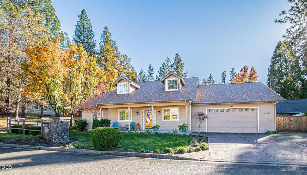 1025 Anglers Place, Shady Cove, OR 97539 - #1