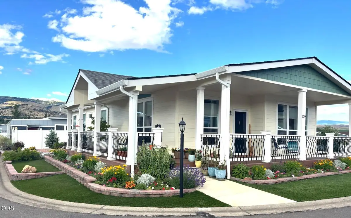 333 Mountain View Drive #139, Talent, OR 97540 - #1