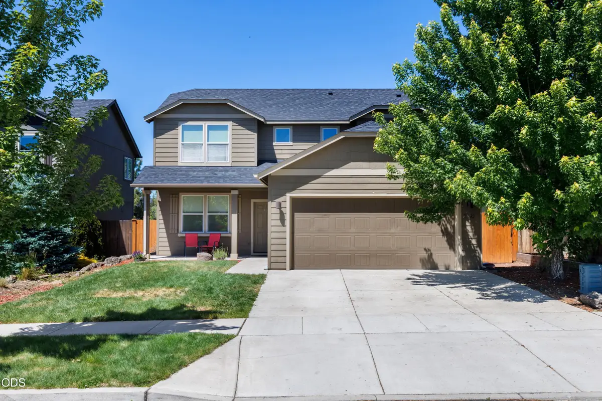 21382 NE Eagle Crossing Avenue, Bend, OR 97701 - #1