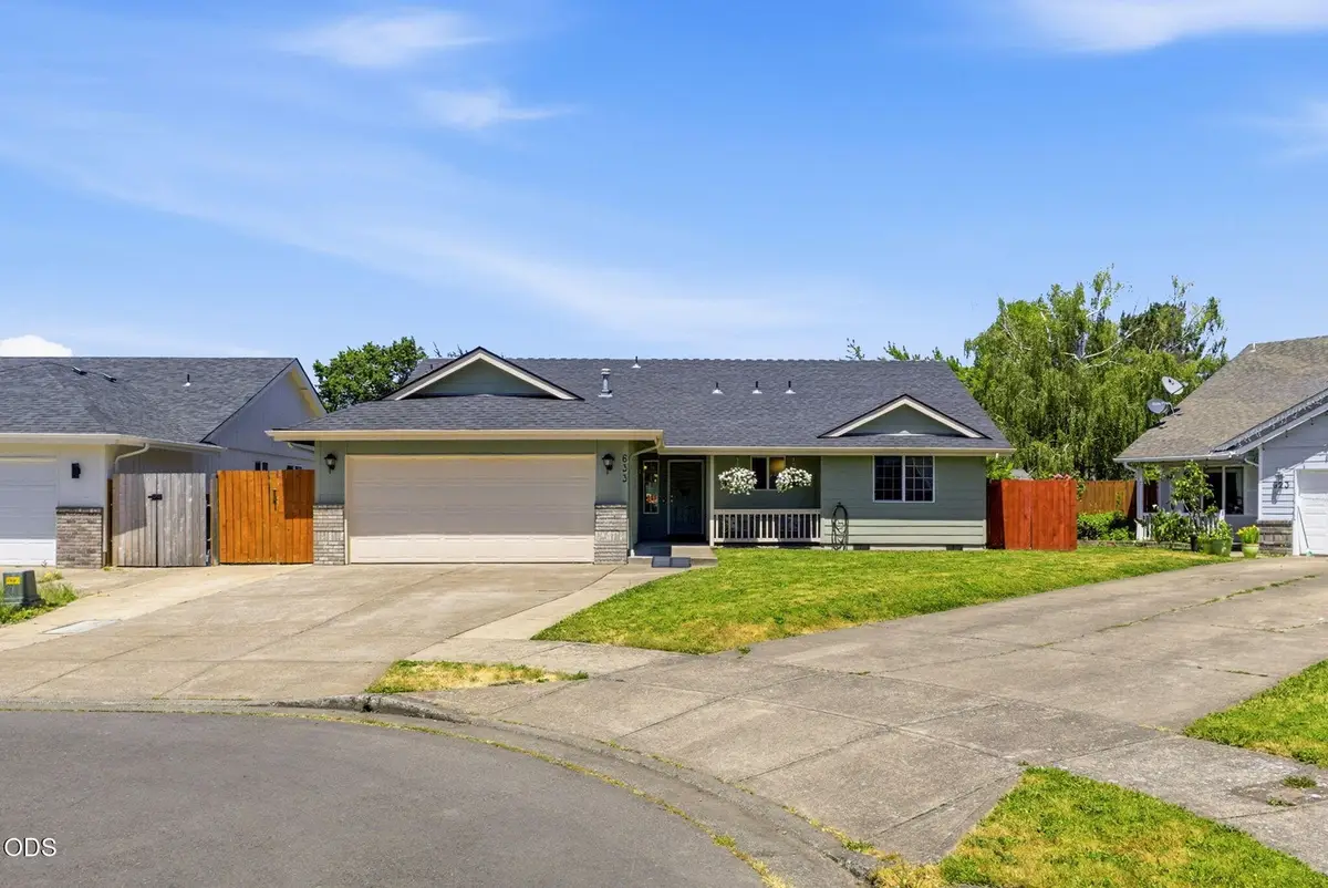 633 Cedar Street, Independence, OR 97351 - #1