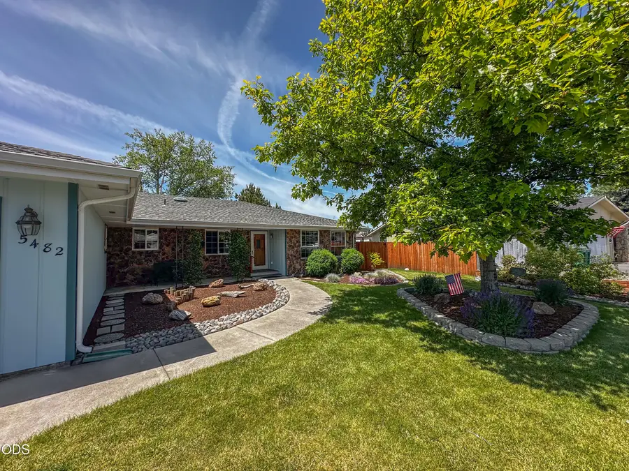 5482 Knightwood Drive, Klamath Falls, OR 97603 - #2