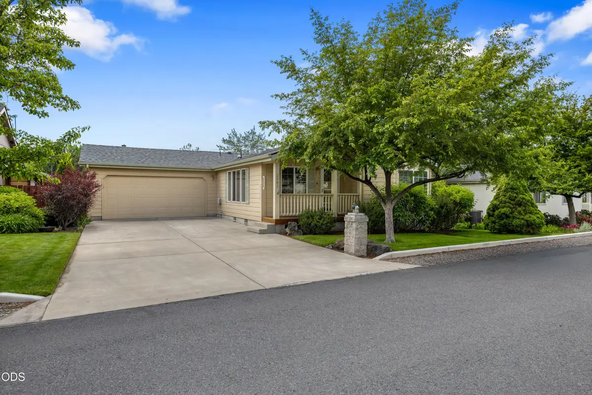 2583 NE Wintergreen Drive, Bend, OR 97701 - #1