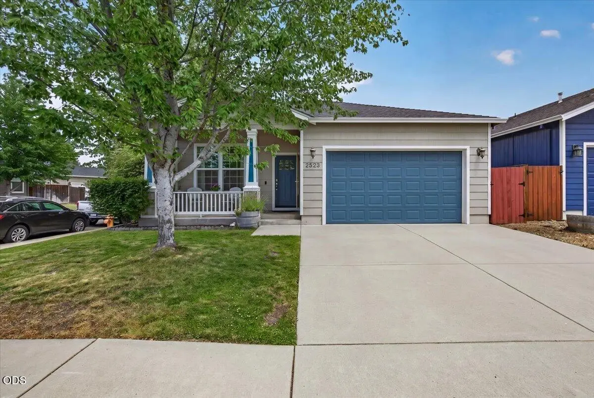 2523 Agate Meadows Drive, White City, OR 97503 - #1