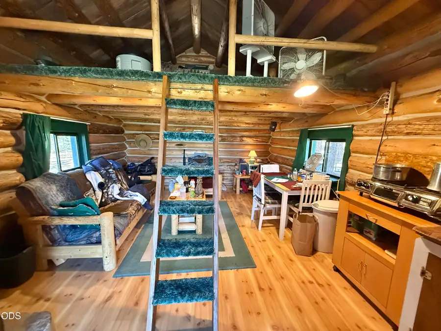 39860 Nine Mile Road, Chiloquin, OR 97624 - #2