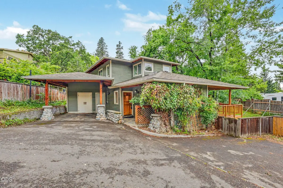 545 Holly Street, Ashland, OR 97520 - #1