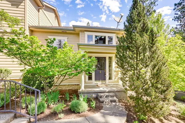 461 Holly Street, Ashland, OR 97520