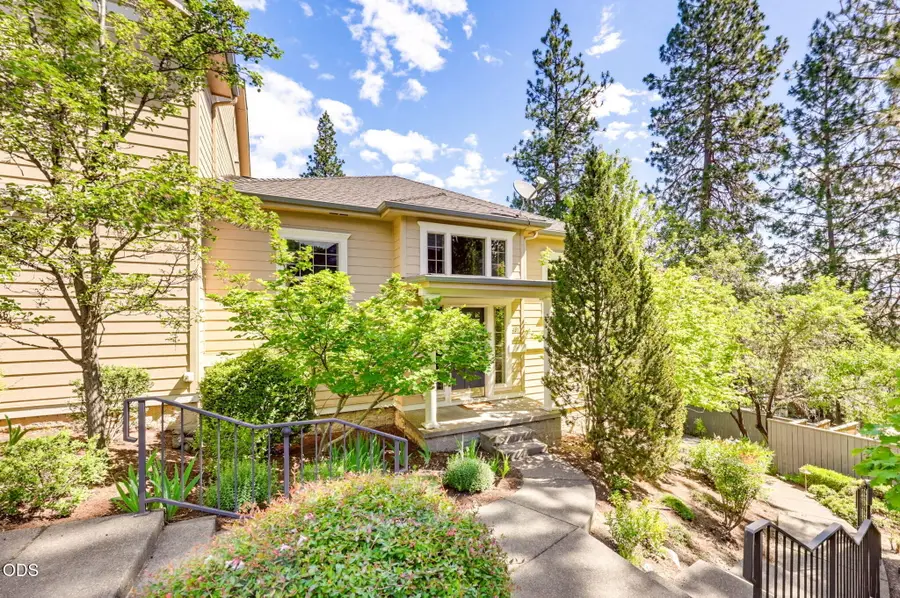 461 Holly Street, Ashland, OR 97520 - #2