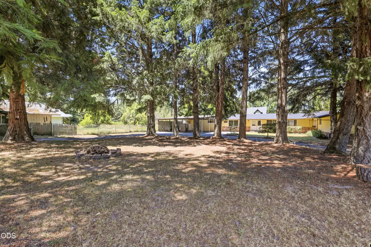 1980 Mccarter Lane, Grants Pass, OR 97527 - #1