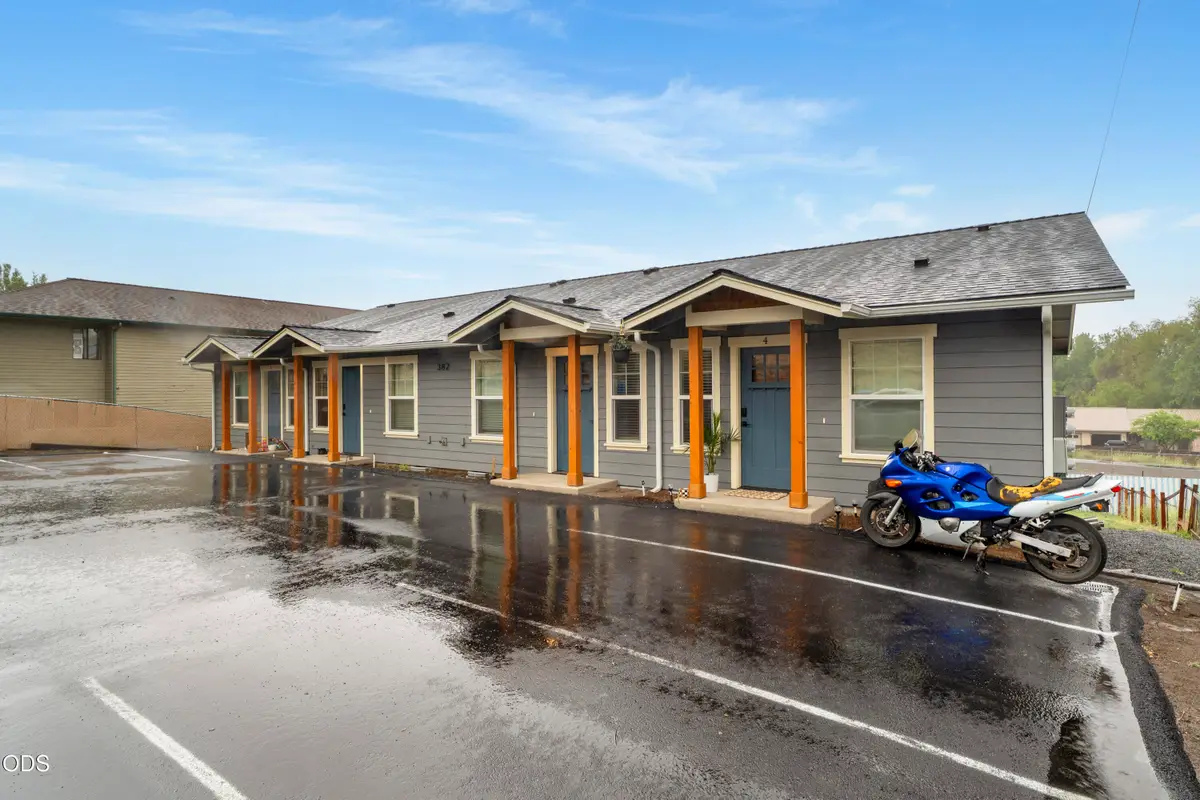 382 NE 10th Street, Prineville, OR 97754 - #1