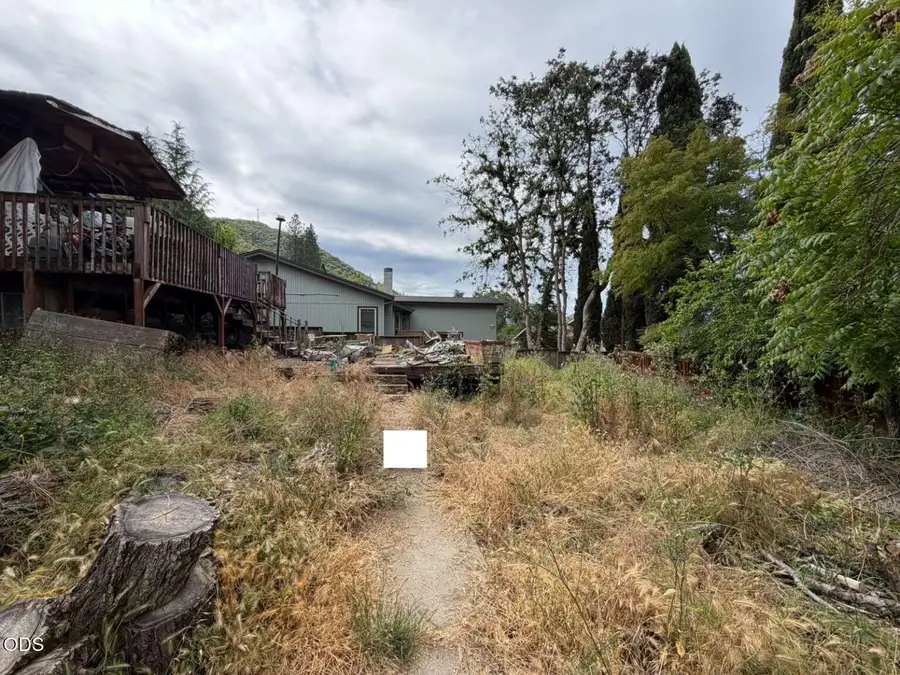 1740 NE Beverly Drive, Grants Pass, OR 97526 - #3