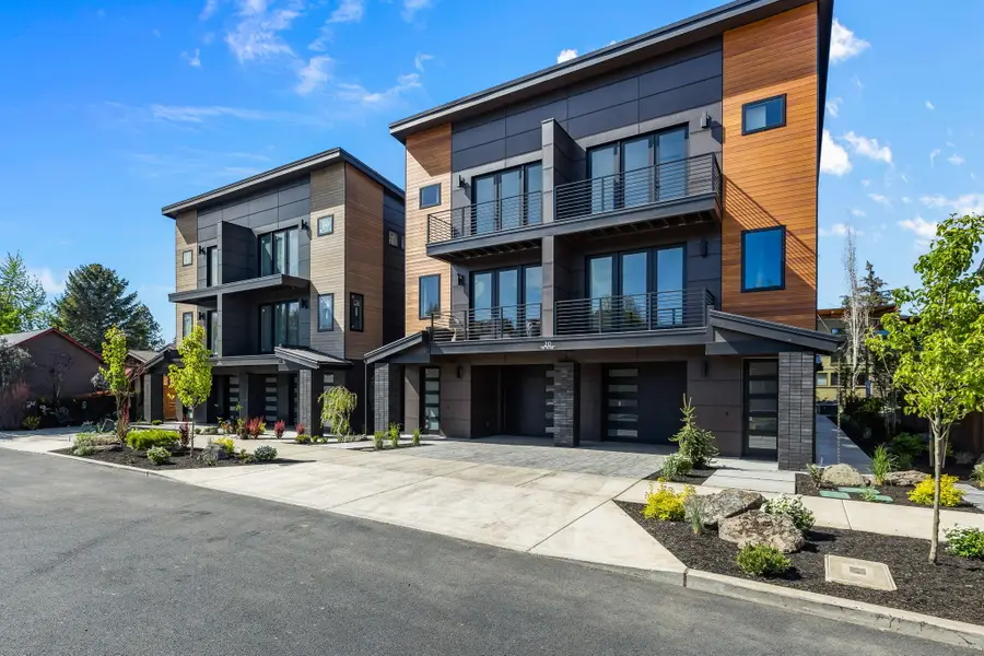 20 NW Mccann Avenue #UNIT 8, Bend, OR 97703 - #2