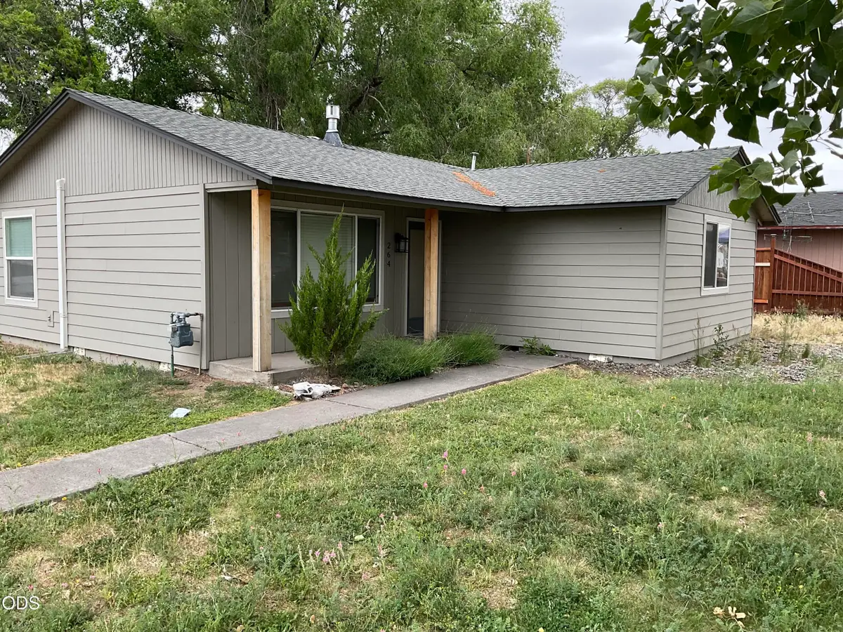 264 SE D Street, Madras, OR 97741 - #1