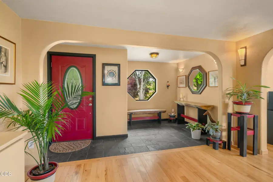 255 Carmen Road, Talent, OR 97540 - #3