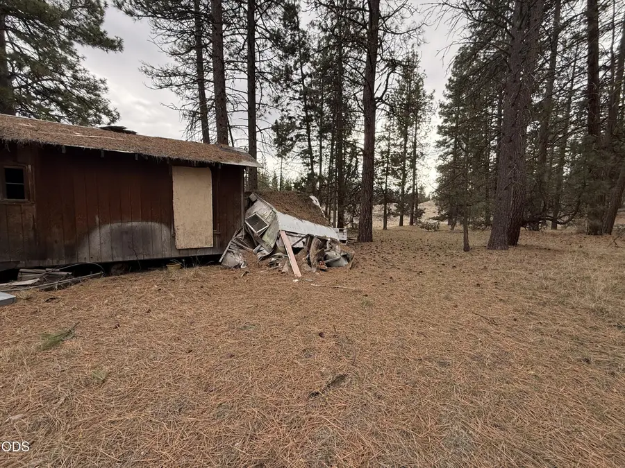 9208 Mina Bird Drive, Bonanza, OR 97623 - #3
