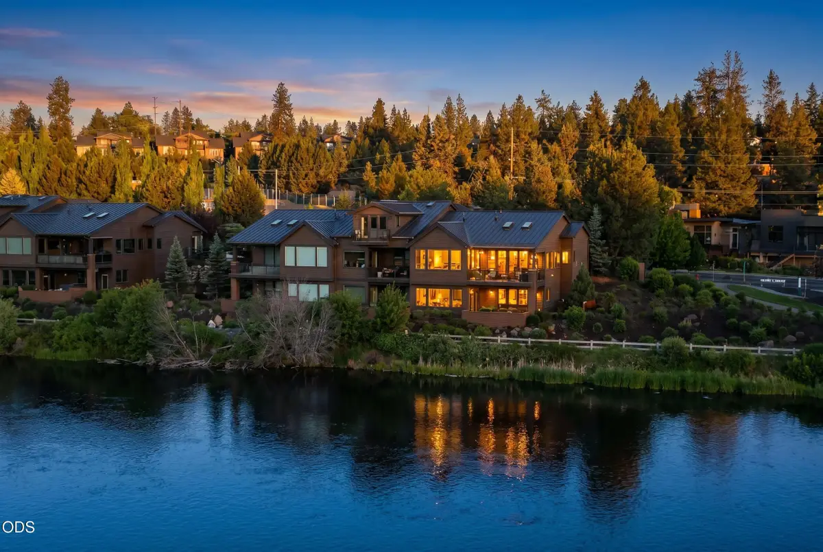 925 SW Theater Drive, Bend, OR 97702 - #1