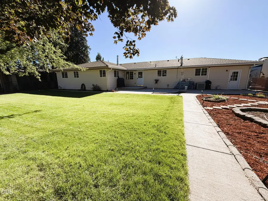 4429 Sycamore Drive, Klamath Falls, OR 97603 - #3