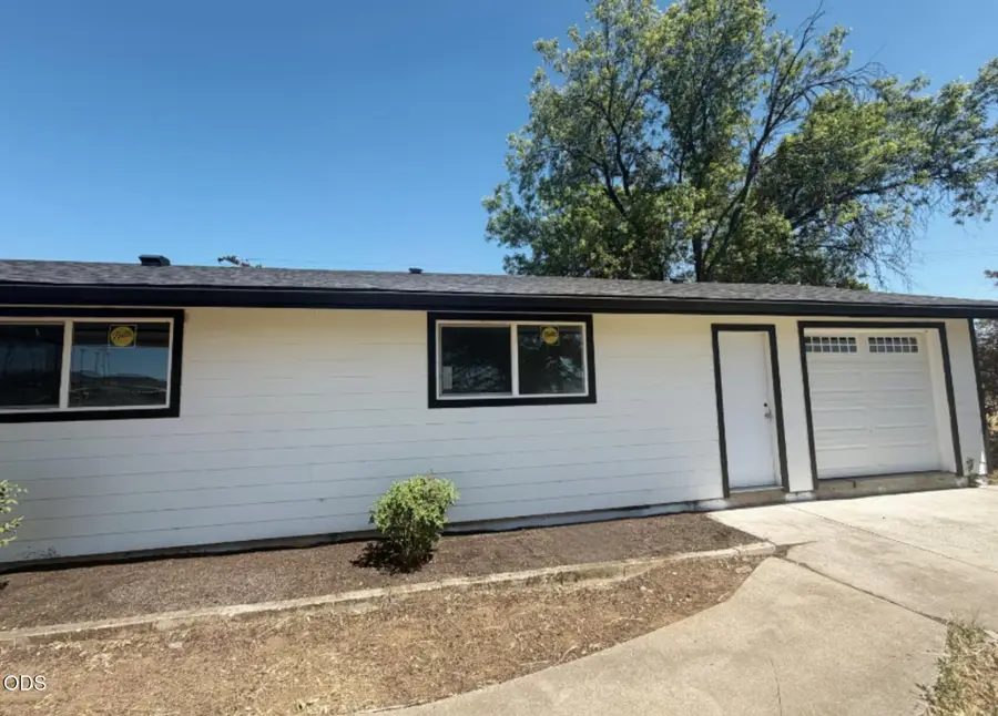 7831 Division Road, White City, OR 97503 - #3