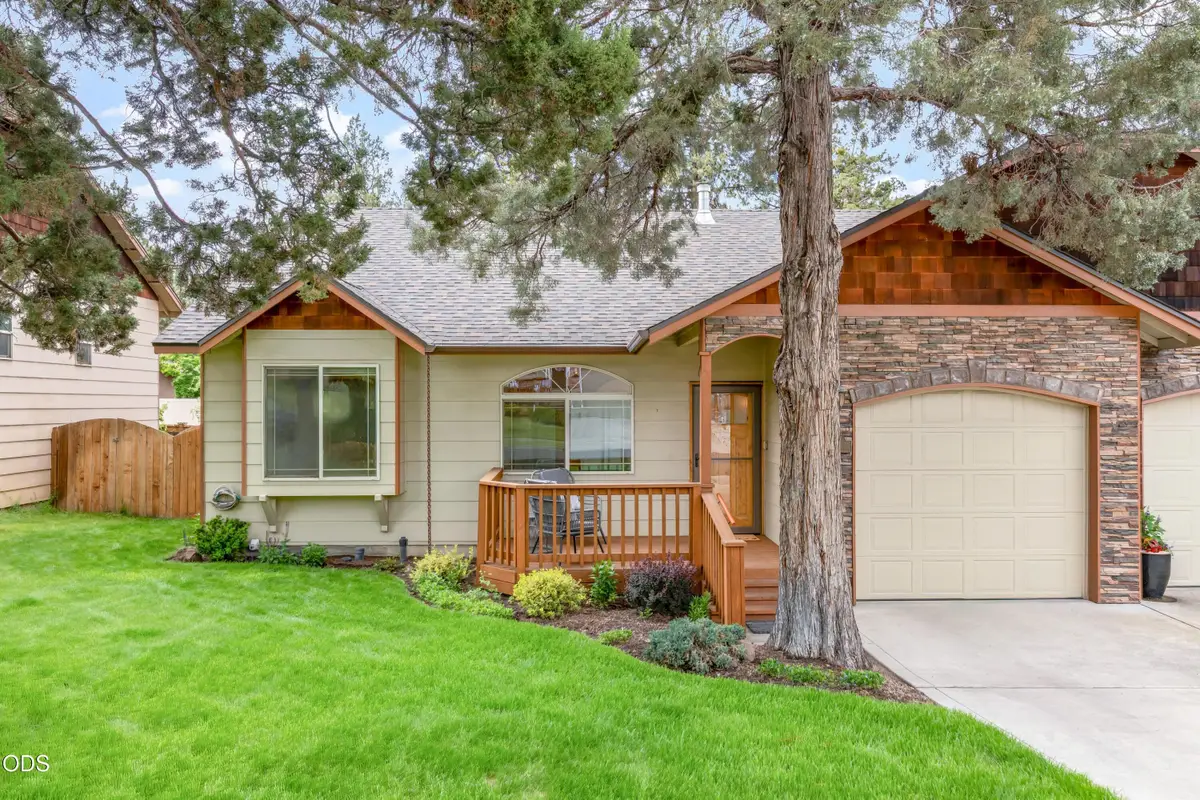 1009 SW Crosscut Court, Bend, OR 97702 - #1