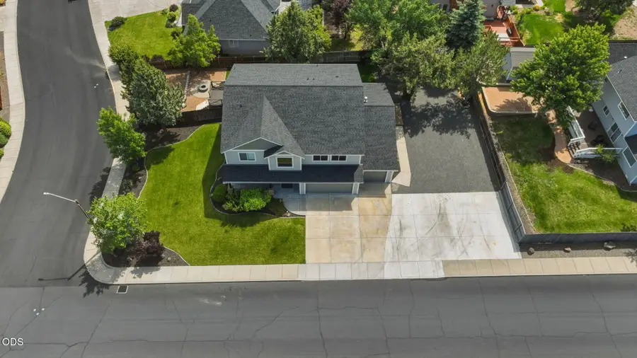 2484 SW 39th Street, Redmond, OR 97756 - #3
