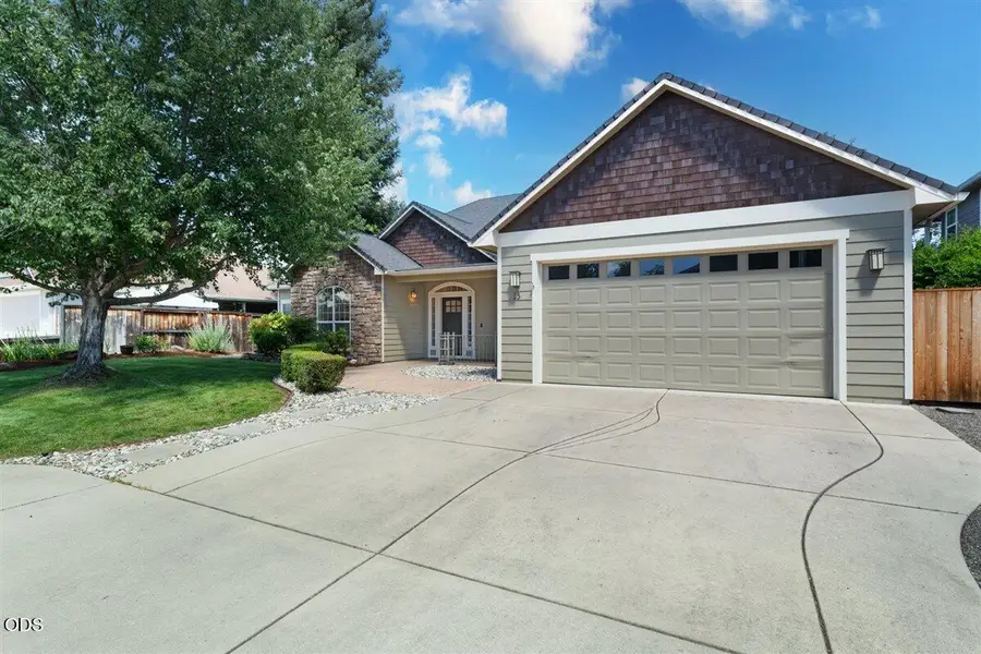 13 Portabello Way, Eagle Point, OR 97524 - #2