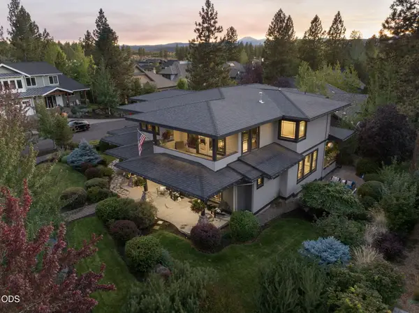 19062 Mt Mcloughlin Lane, Bend, OR 97703