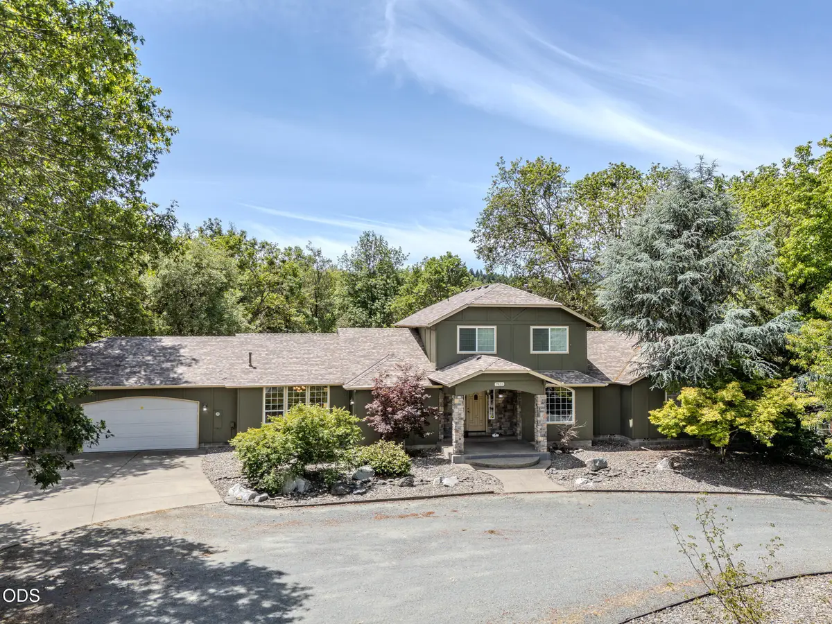 7833 Lower River Road, Grants Pass, OR 97526 - #1