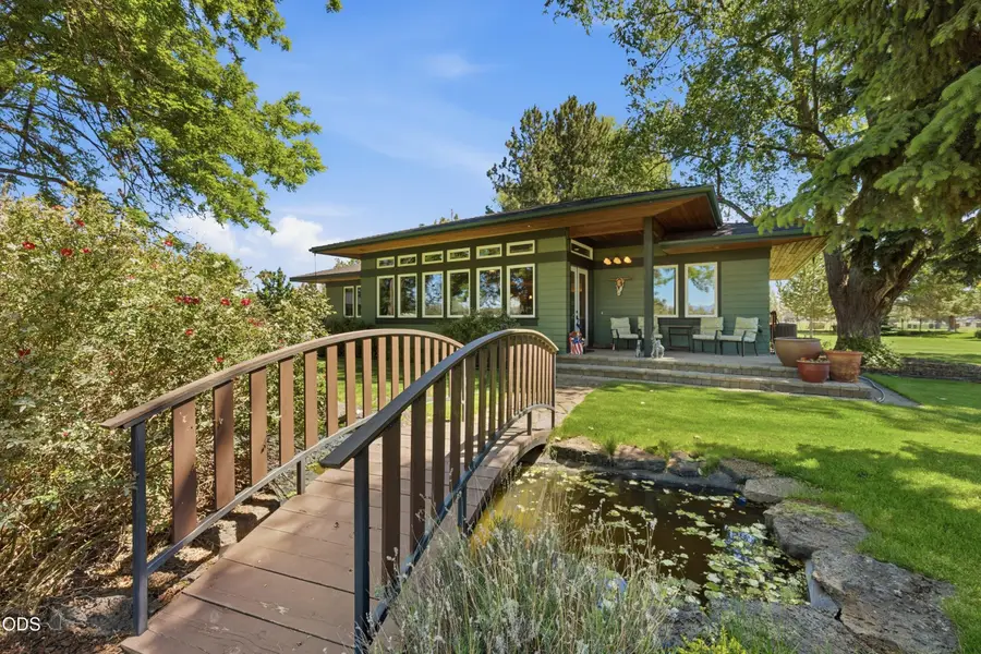 6967 SW Quarry Avenue, Redmond, OR 97756 - #3