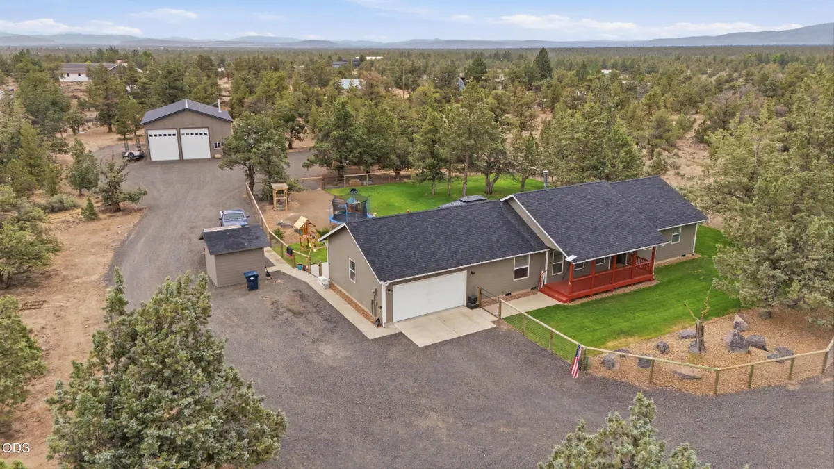 4444 NE 40th Street, Redmond, OR 97756 - #1