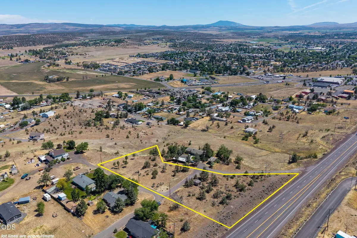 Hodges #Lot 700, Madras, OR 97741 - #1
